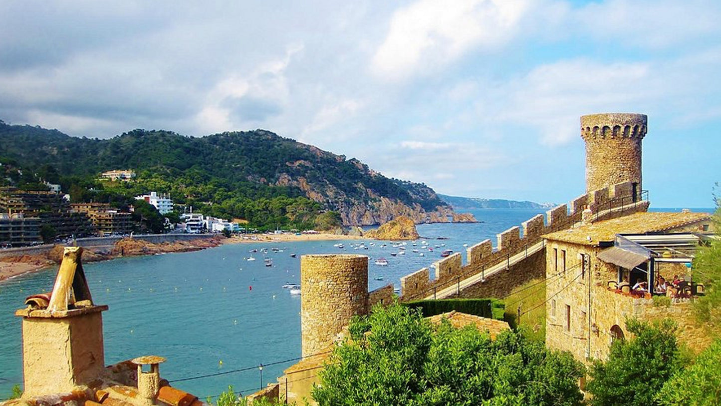 Muralles de Tossa de Mar Day Trip